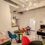 리틀 퀸 판테온 로마