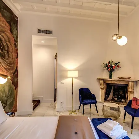 Little Queen Pantheon 4*