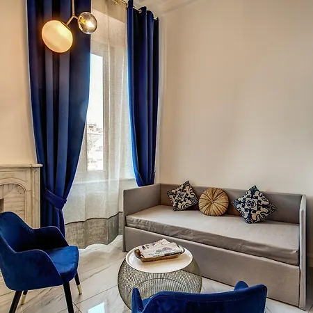 Guest house Little Queen Pantheon