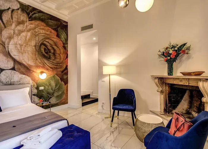 Little Queen Pantheon 4*